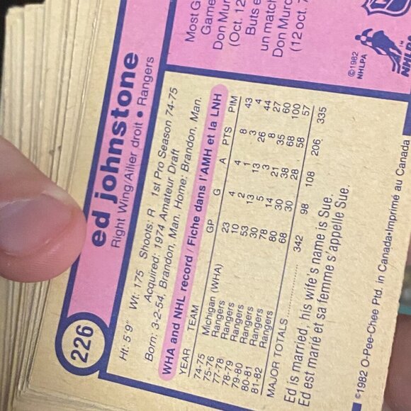 Lot of 75+ Vintage 1982 O-Pee-Chee Hockey Trading Cards NHL OPC - Picture 8 of 8